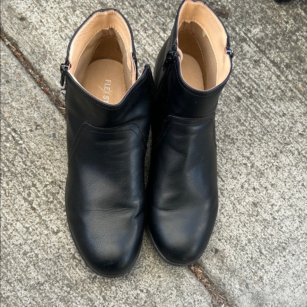 Sleek Black Ankle Boots for Women